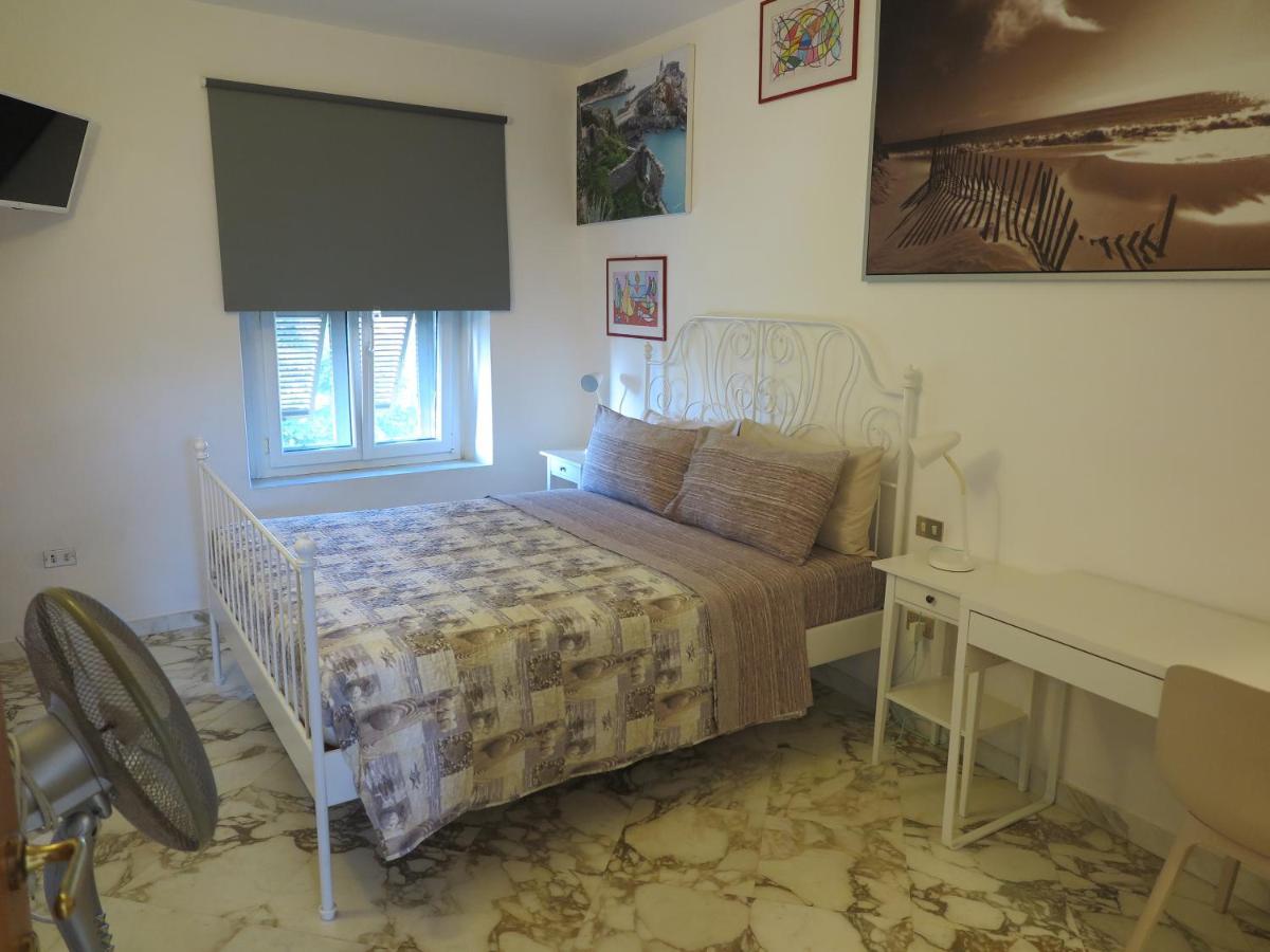 Banks 1 Villa Vezzano Ligure Buitenkant foto